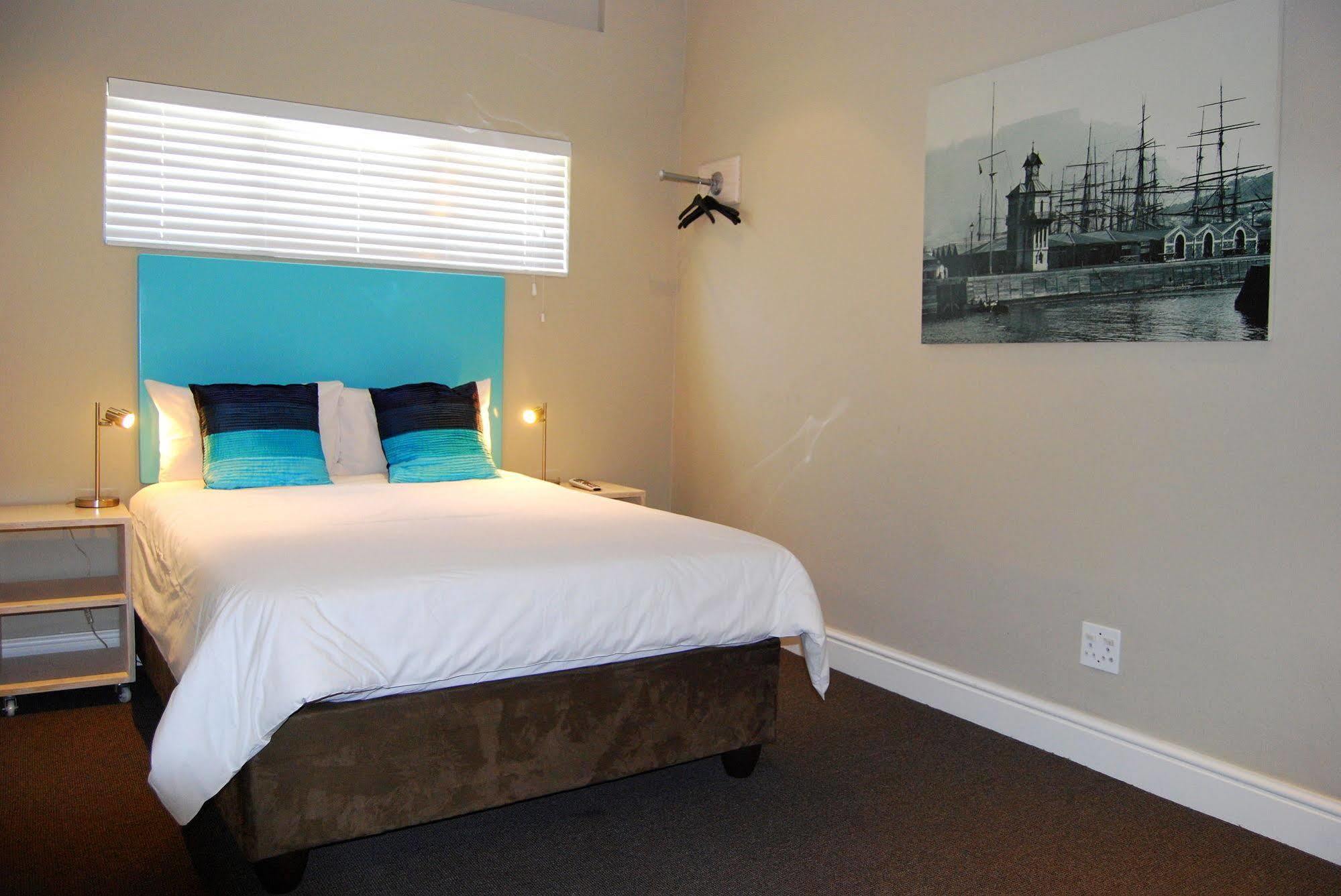 Ashanti Lodge Green Point Кейптаун Екстериор снимка